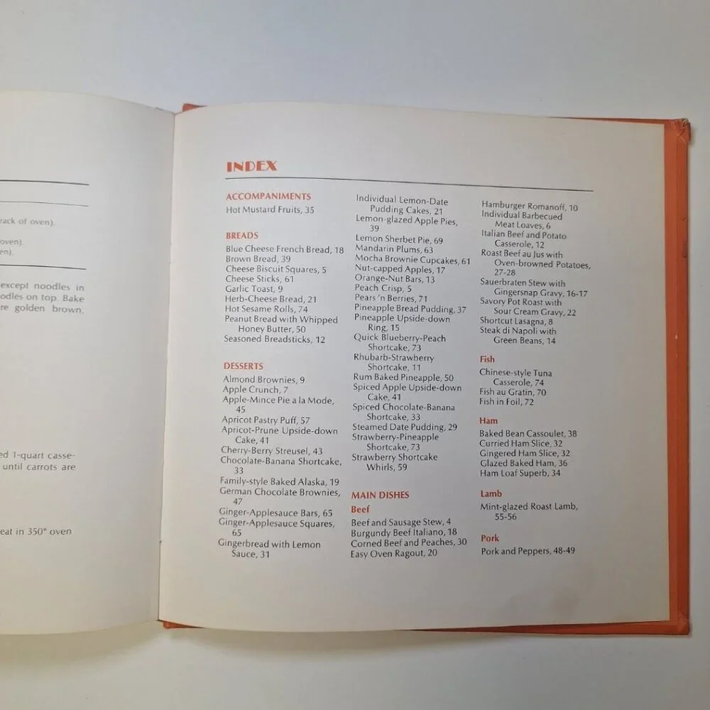 Betty Crockers Easy Oven Cook Book Meals Recipe 1973 Orange‎ Hardcover Dinner